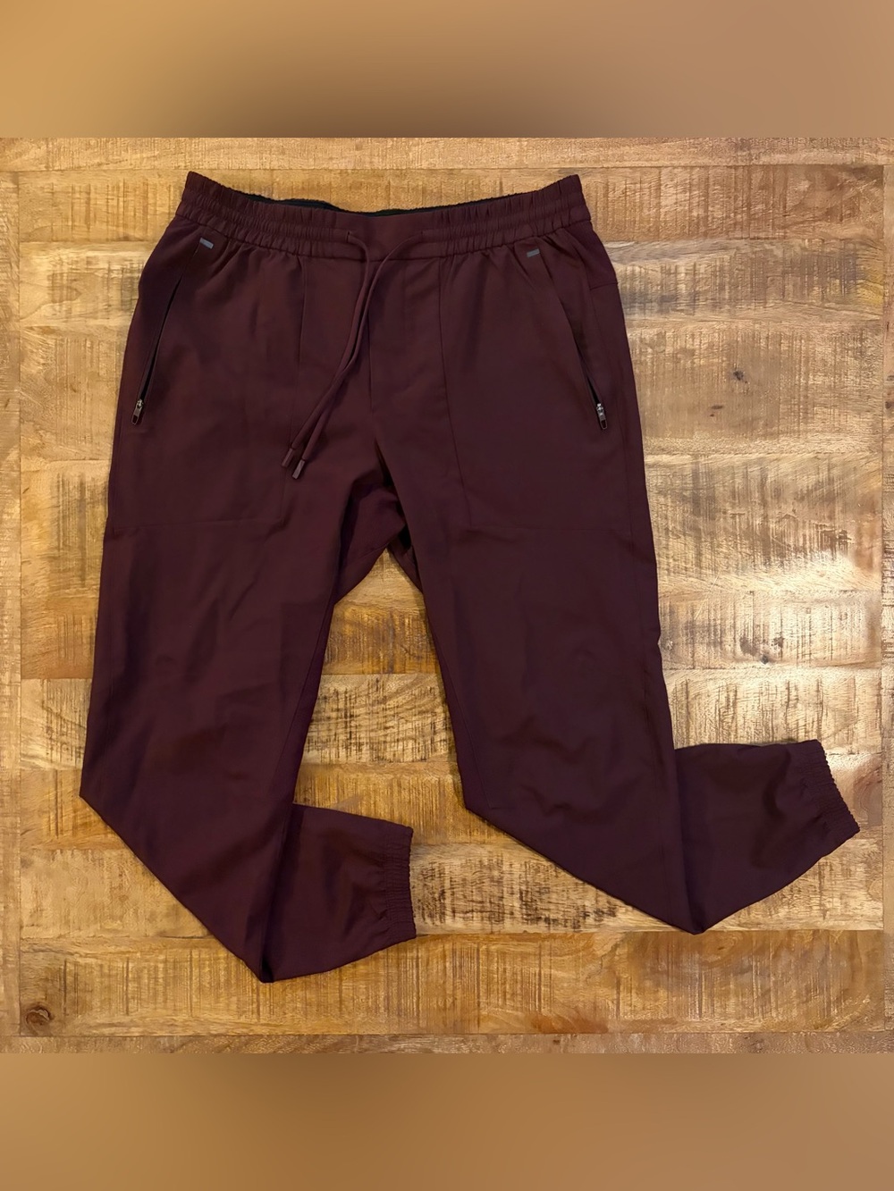 Lululemon License to Train Joggers